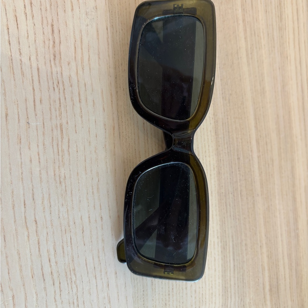 Stylish Black Sunglasses